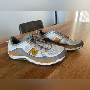 New Balance Women’s 920 Water Shoes Size 10